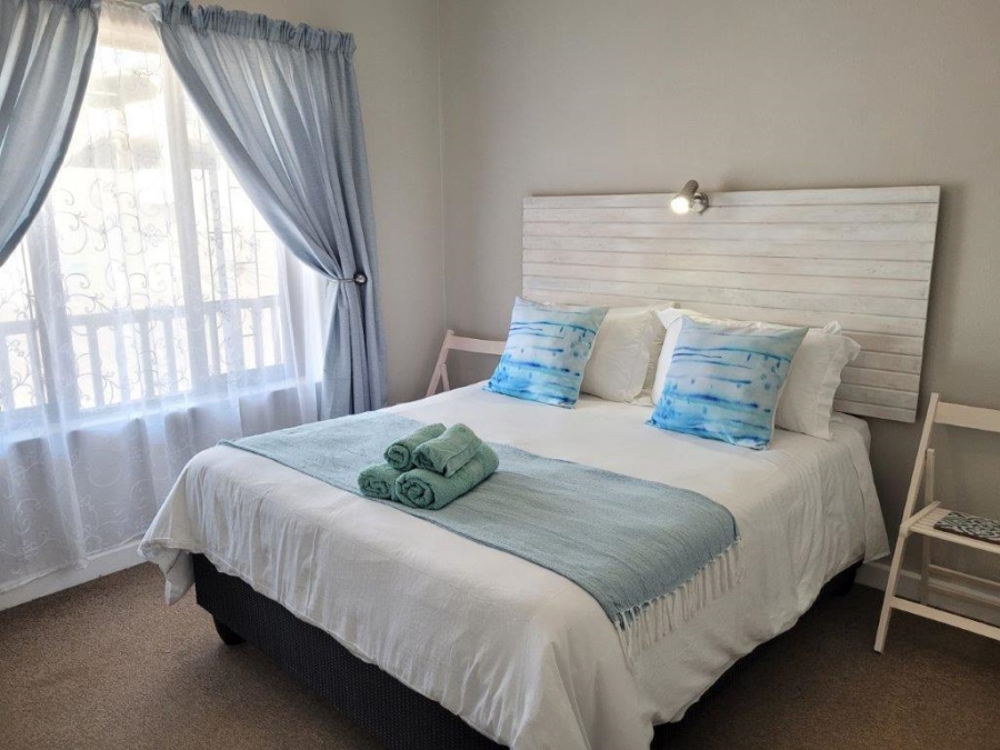 2 Bedroom Property for Sale in Knysna Central Western Cape